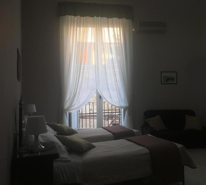 Paradiso Affittacamere 3*